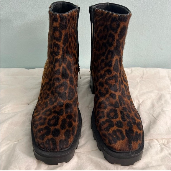 Jimmy Choo
Mava leopard print 35mm boots - Picture 8 of 10
